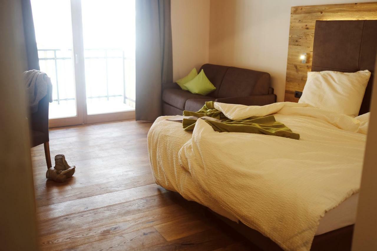 Unterlutaschg-Chalet Appartement Am Hof Slingia Esterno foto