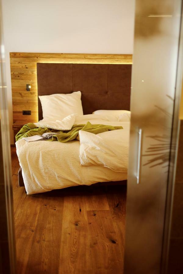 Unterlutaschg-Chalet Appartement Am Hof Slingia Esterno foto