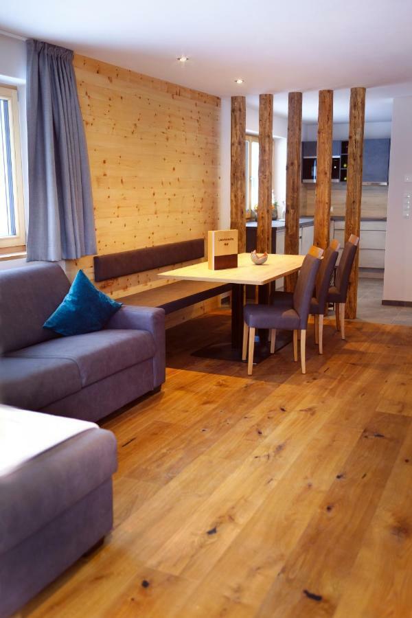 Unterlutaschg-Chalet Appartement Am Hof Slingia Esterno foto