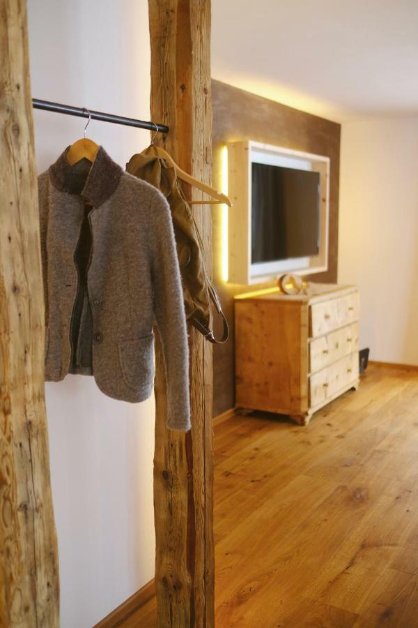 Unterlutaschg-Chalet Appartement Am Hof Slingia Esterno foto